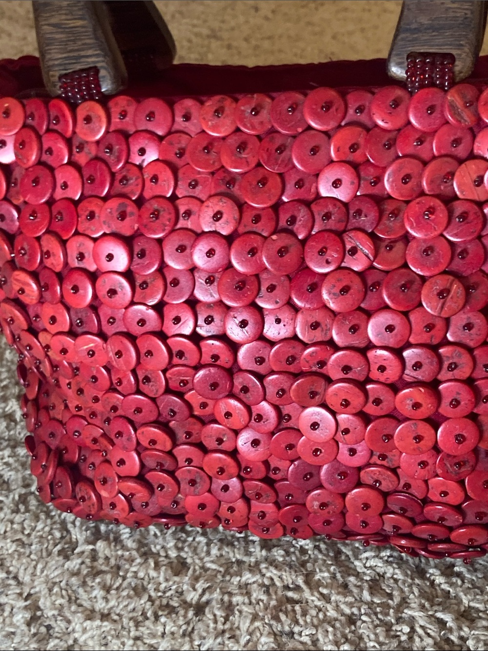 Handheld Red Sequin Wooden Handle Women's Bag - Picture 7 of 10